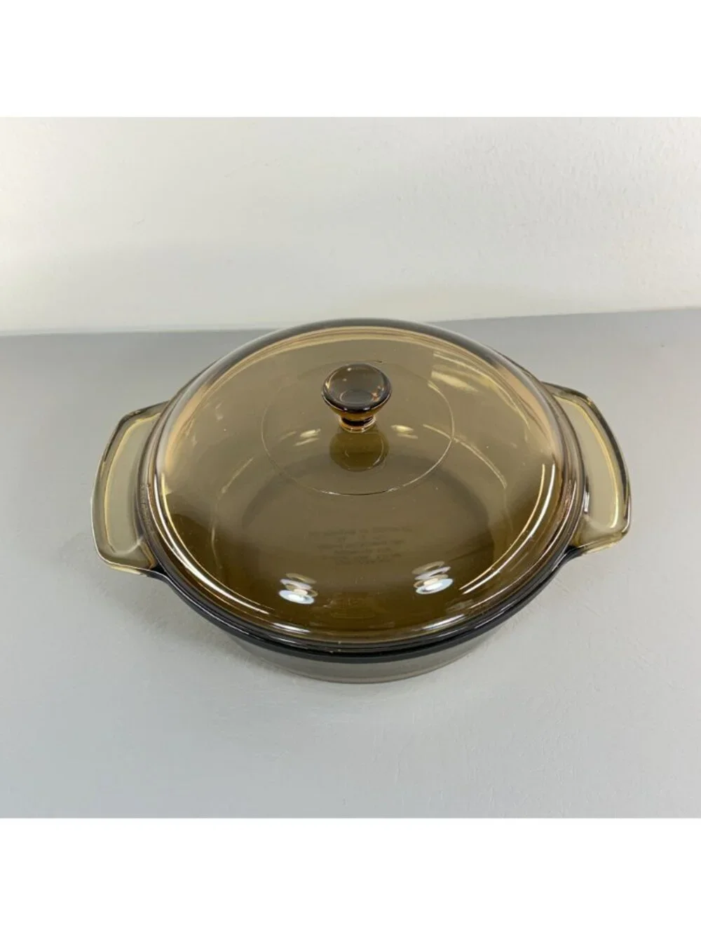 Pyrex 024 Amber Smoke Glass Round Casserole Baking Dish 1.5 Qt with 024-C Lid